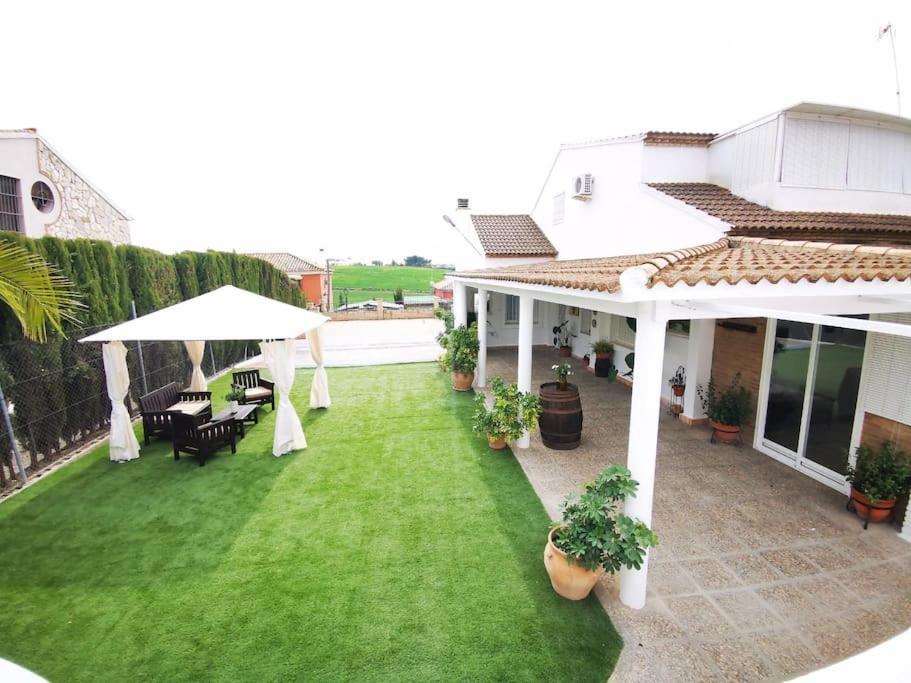 Villa Paraiso エシハ エクステリア 写真